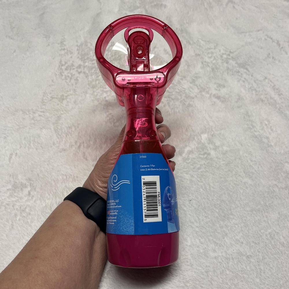 O2Cool Deluxe Misting Fan - Picture 2 of 4